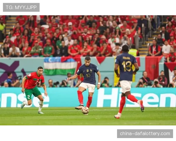 姆伯莫梅开二度，布莱顿全场数据表现抢眼，攻防俱佳